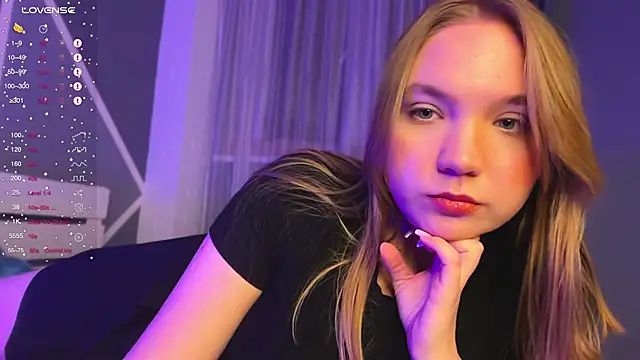 RebeccaEglitis's cam snapshot