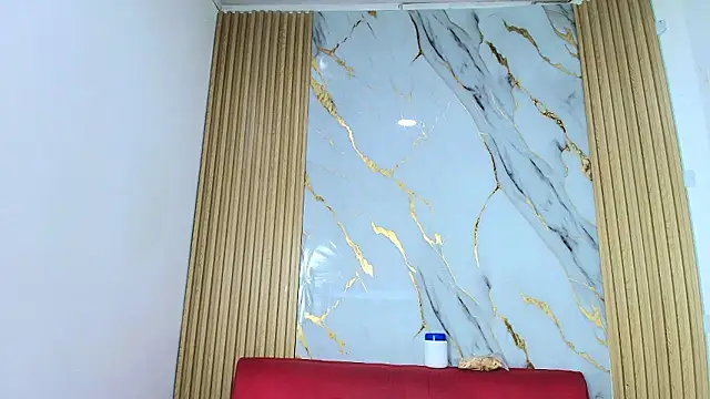 Luluu_08 live sex cam