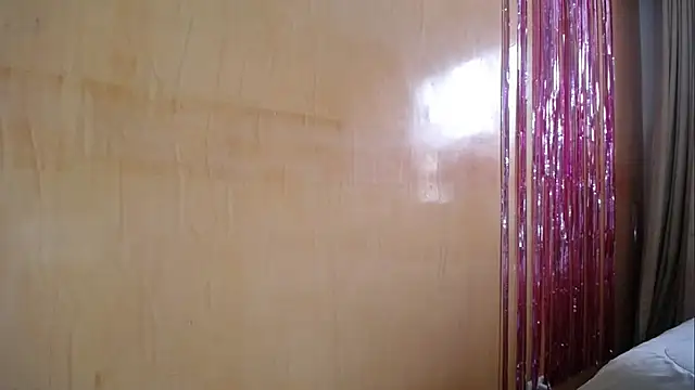 miss_lilieth's cam snapshot