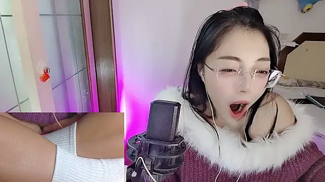 Song_99 live sex cam