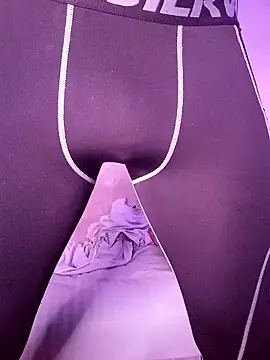 Joylopez_fit's cam snapshot