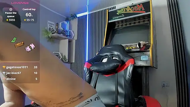 Ethan_king_'s cam snapshot