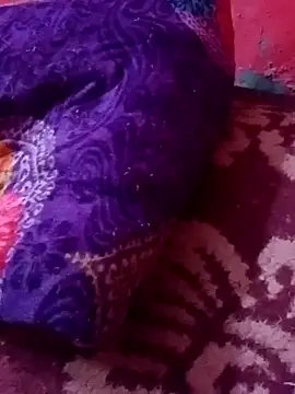 PhantomHeat live sex cam