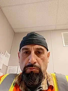 mikeystrong live sex cam