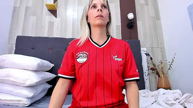 Anastasiapriest live sex cam