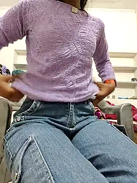 Isha_kumari_69's cam snapshot