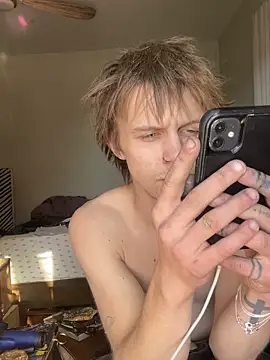 XanderOzzz live sex cam