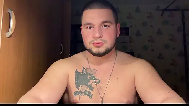 chiraq1945's cam snapshot