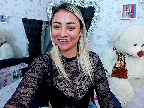 milf_bigass_'s cam snapshot