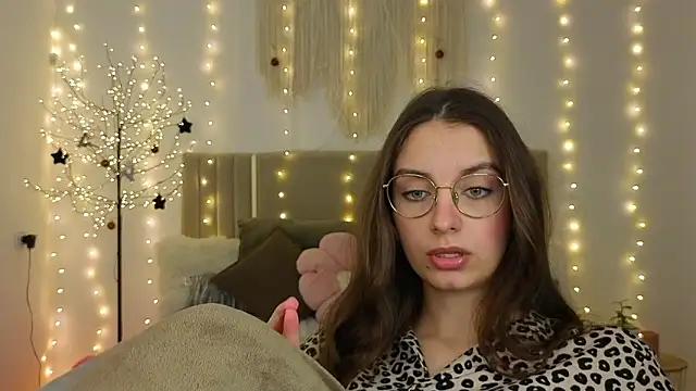 Real_cutie1's cam snapshot