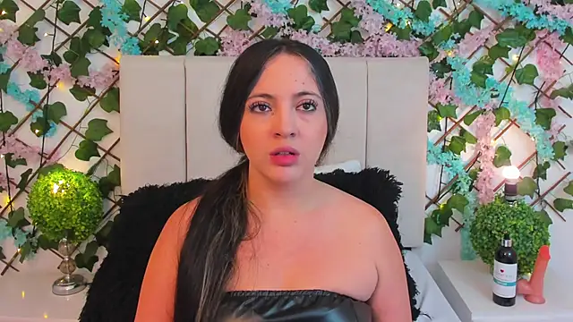 ScarletLevis's cam snapshot