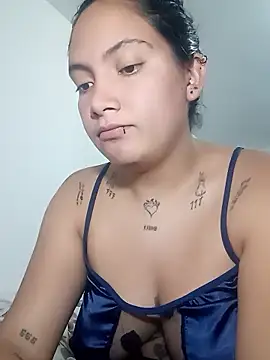 phoop_lilaa's cam snapshot