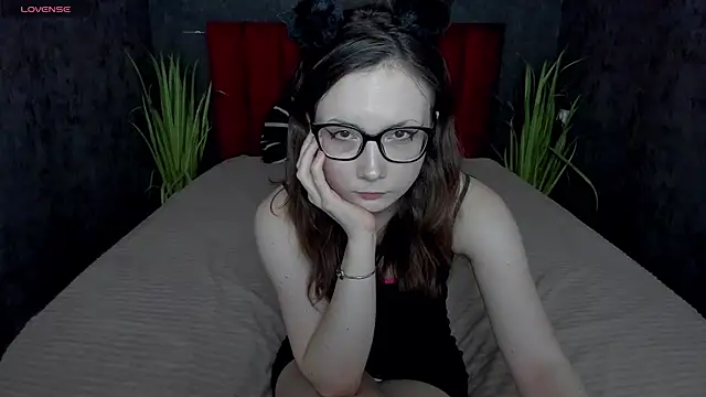 OliviaTurnery live sex cam