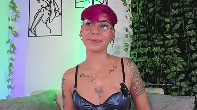 MiaMorgan_'s cam snapshot