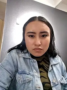 Venuz_Rivers_'s cam snapshot