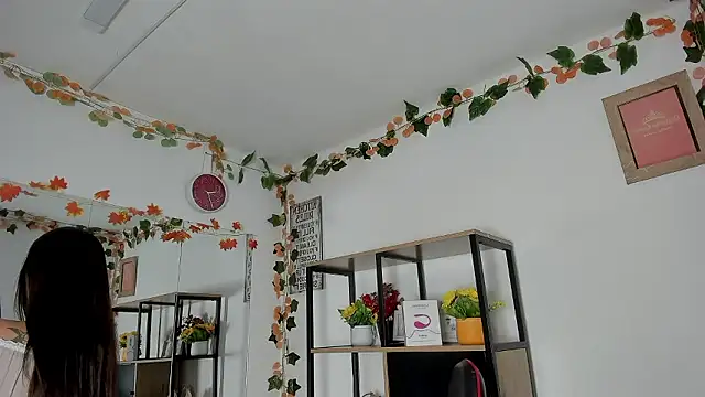 MiaFox_03's cam snapshot