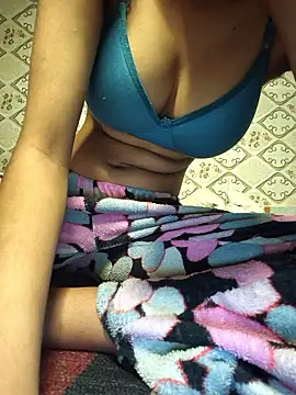 Aidakhan1212 live sex cam