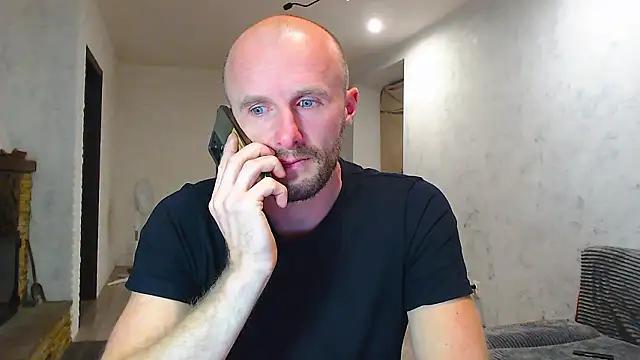 DoctorAlexx's cam snapshot