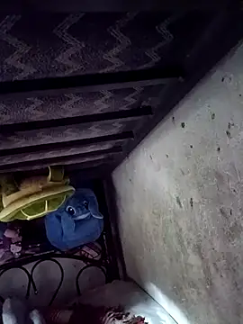 Rayito6969@xh's cam snapshot