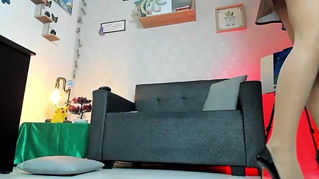 Alaia_Love77's cam snapshot