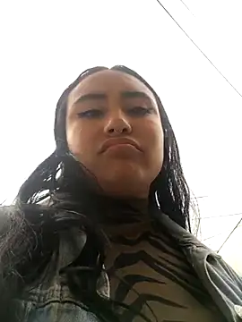 Venuz_Rivers_'s cam snapshot