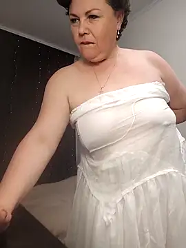 EllaLove2277's cam snapshot