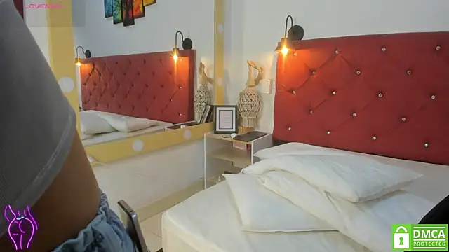 _bonnyandclyde live sex cam