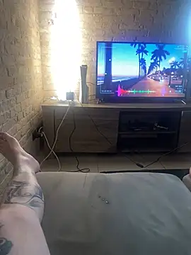 Dollyred's cam snapshot