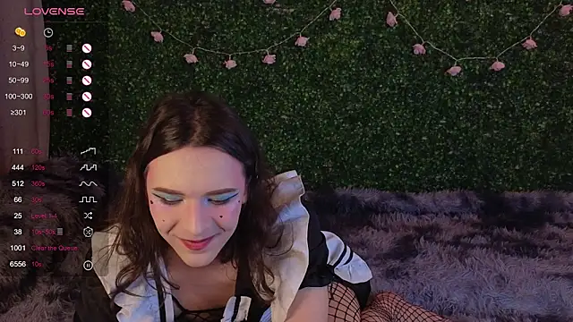 EkaterinaUpple live sex cam