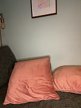 _naomidiz live sex cam