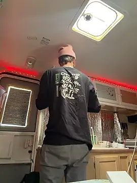 high3ndlowlife's cam snapshot