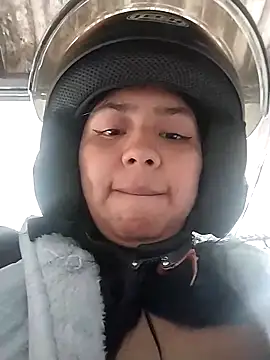 NoaBaker's cam snapshot