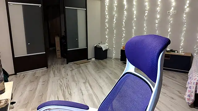 ShemikaCarvin's cam snapshot