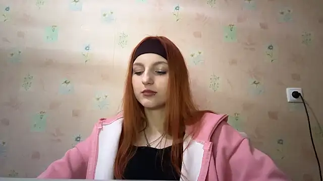 GlyndaNiksich's cam snapshot