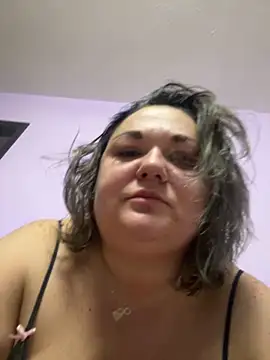 MikyVesela live sex cam
