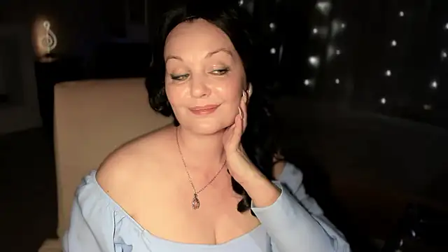 WitchBlueRose live sex cam