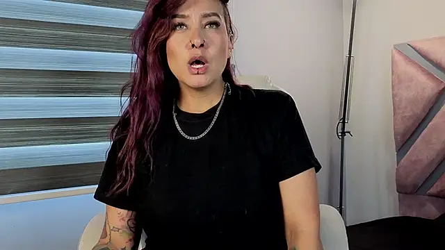 _kelly_hous36's cam snapshot