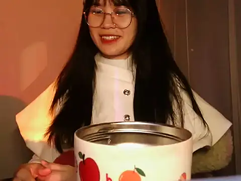 Nunaa18's cam snapshot