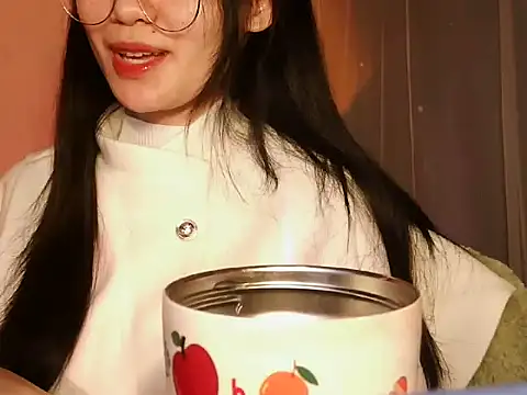 Nunaa18's cam snapshot