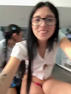 l0lita_sweet live sex cam