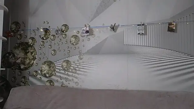 EvoletteLouLou's cam snapshot