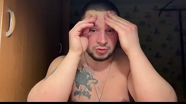 chiraq1945's cam snapshot