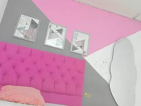 Loly_skinny10 live sex cam