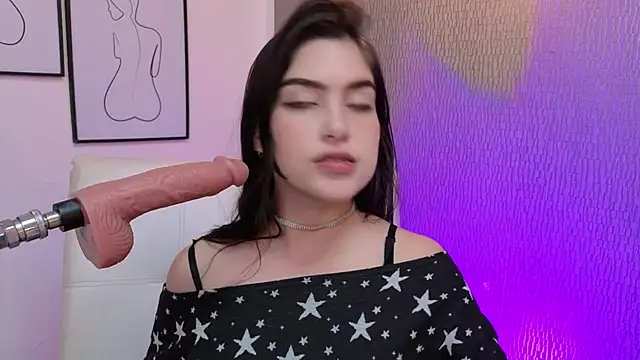 Alexa_Thaylor_'s cam snapshot