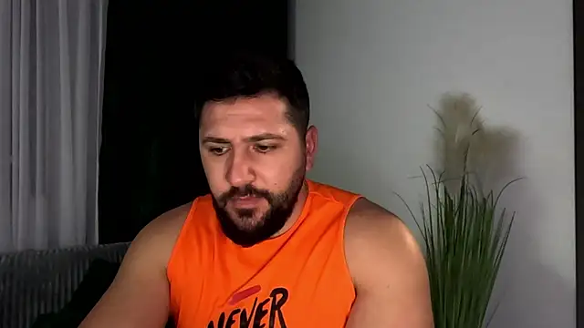 Gold_Alpha_Boy live sex cam