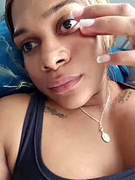 KarinRoss's cam snapshot