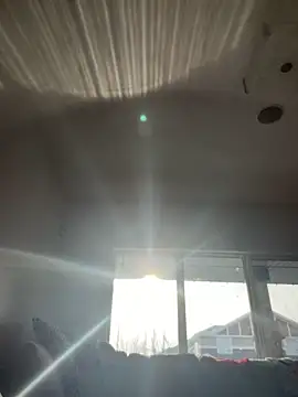 Your_Paris live sex cam