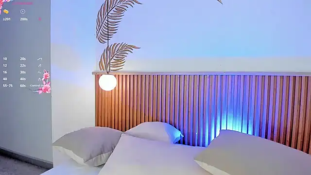 Valleriie_'s cam snapshot