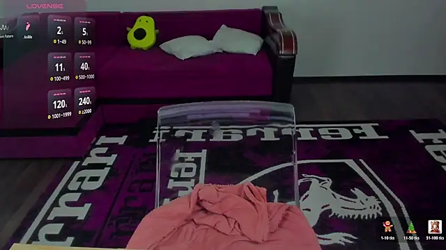 MiaKiittyy's cam snapshot