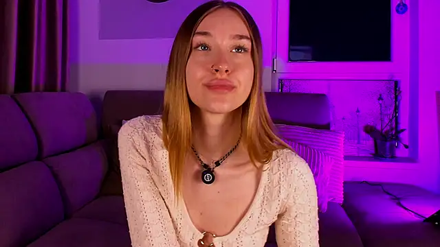 SugarSkye's cam snapshot